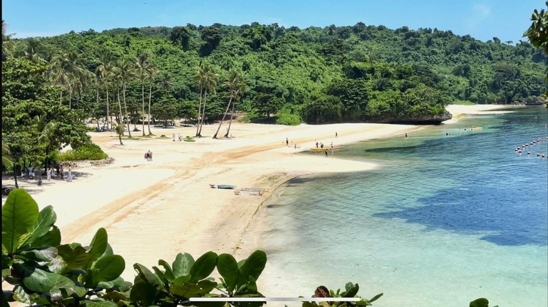 Coral Edge @ Boracay Newcoast Apartment Yapak Exterior photo