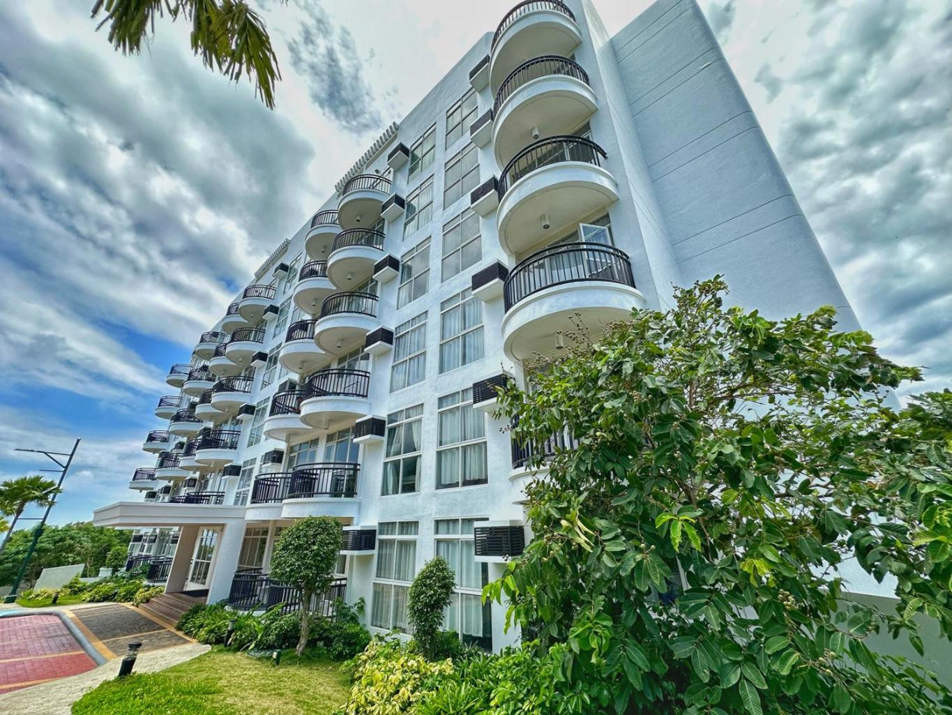 Coral Edge @ Boracay Newcoast Apartment Yapak Exterior photo